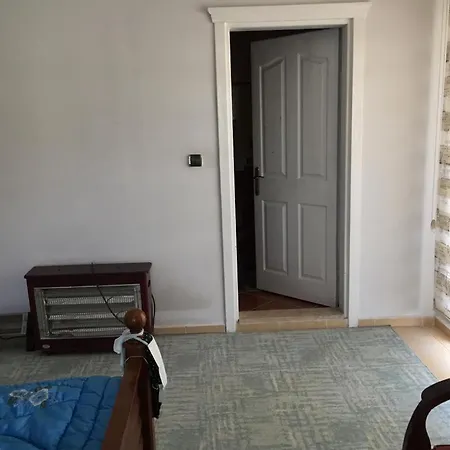 منزل للإقامة Private Room In Triplex Villa *
