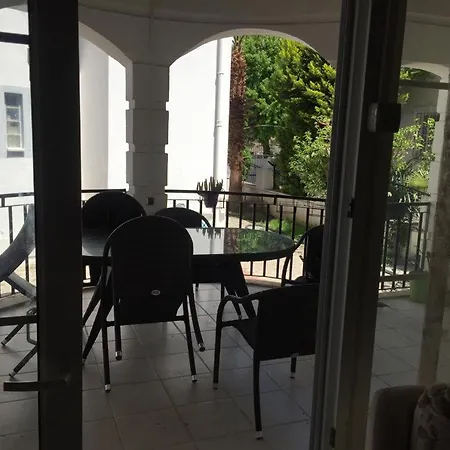 Private Room In Triplex Villa منزل للإقامة فتحية